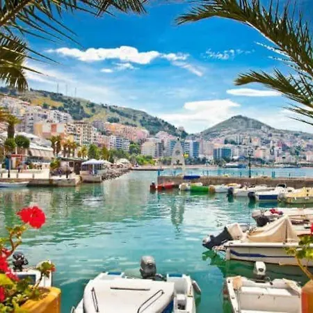 Lovely 2 Bedroom Unit With Garden View Center Saranda